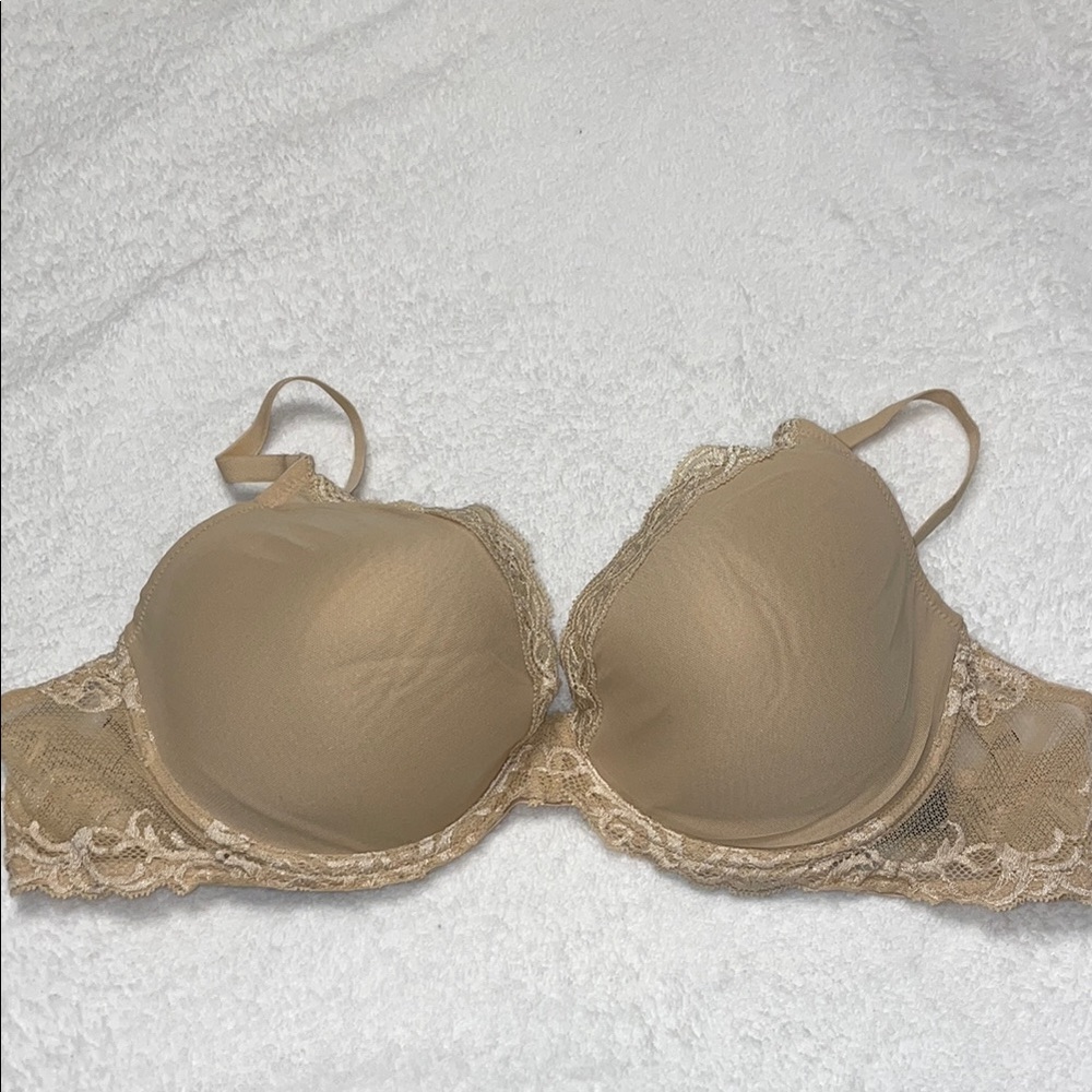Elegant Tan Lace Bra